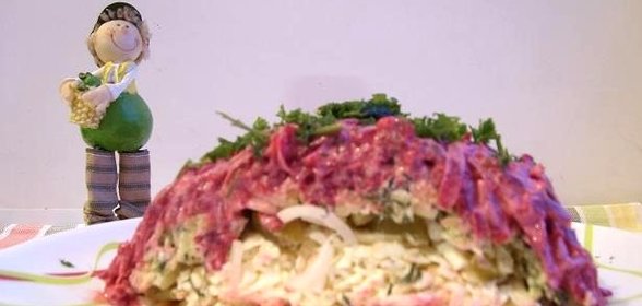 Копченый сыр под шубой