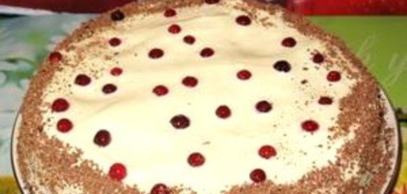Торт сметанно-ягодный