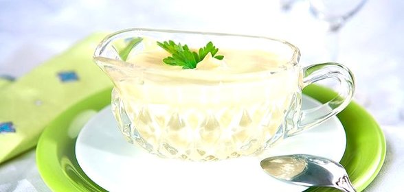 Соус со сметаной и чесноком