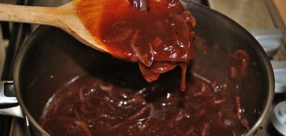 Луково-винный соус