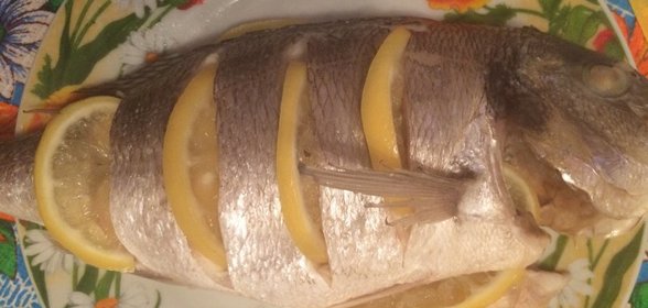 Сибас на пару с кабачком и грейпфрутом