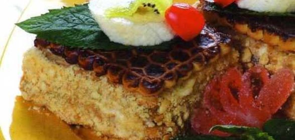 Кекс с орехами и шоколадной глазурью по-английски