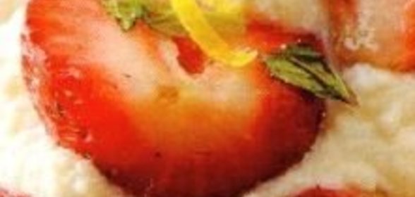 Макароны с зеленым песто и фасолью