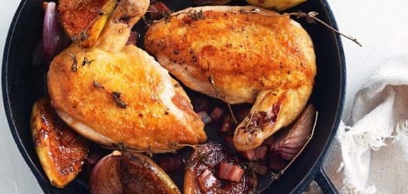 Запеченная курица с инжиром