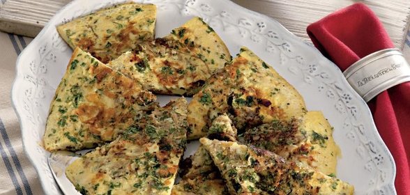 Фриттата с луком и бальзамическим уксусом