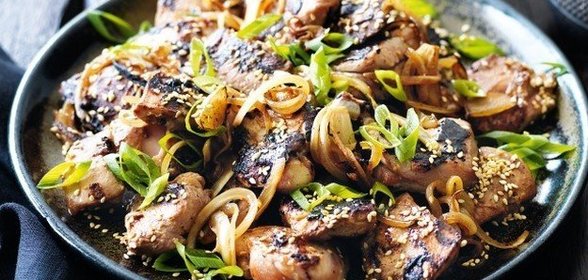 Курица на гриле в маринаде из имбиря и меда