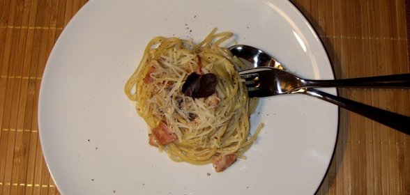 Карбонара с грибами и беконом