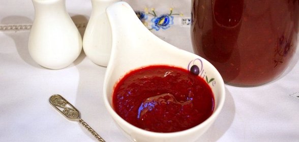 Соус ткемали с синей сливой