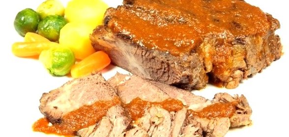 Говядина тушеная куском