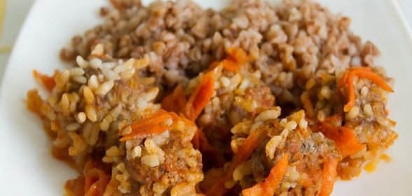 Ежики под соусом