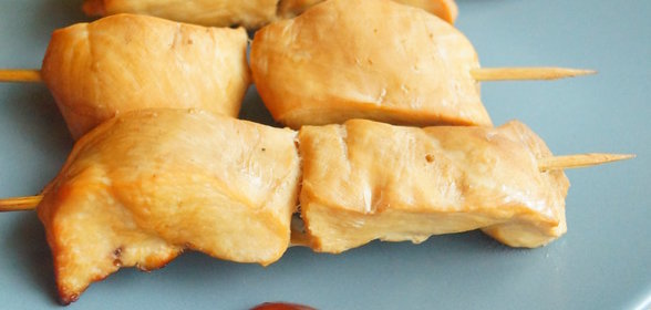 Куриные шашлычки в имбирно-соевом маринаде