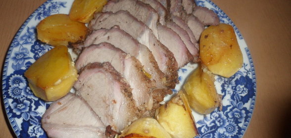 Мясо запеченное целым куском