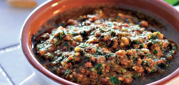 Песто из вяленых помидоров