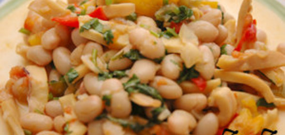 Бобовое жаркое с кальмарами