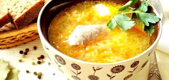 Щи из квашеной капусты с индейкой