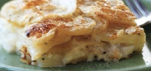 Картофель, запеченный с голубым сыром