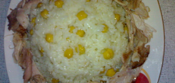 плов с нутом и отварной курицой