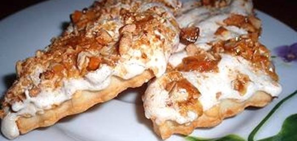 Печенье с безе и курагой Яйцо