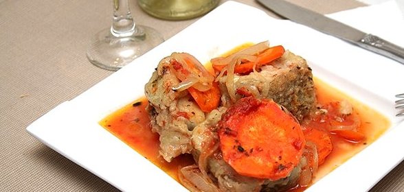 Минтай в томатном соусе