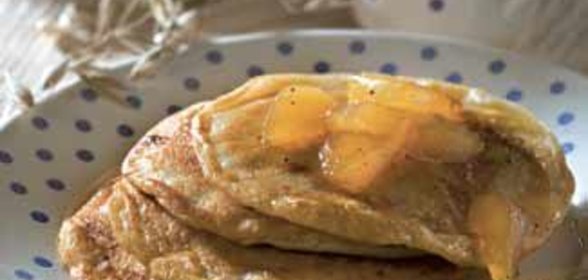 Ржаные блинчики с яблоками и медом