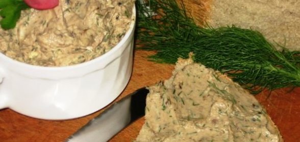 Бутербродный паштет из шпрот