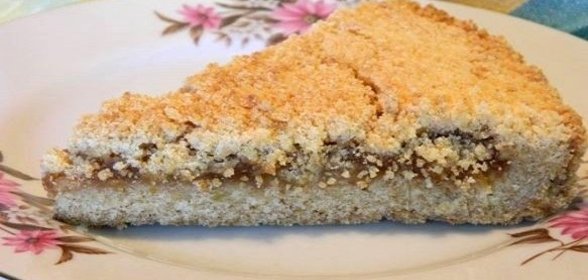 Пирог с яблочным джемом