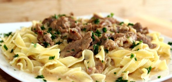 Бефстроганов с грибами