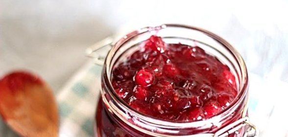 Быстрое варенье из клюквы