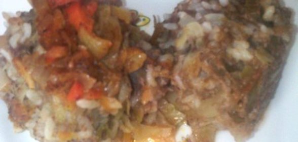 Ленивые голубцы в казане с овощной подливкой