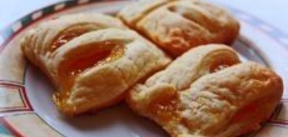 Слойки с вареньем