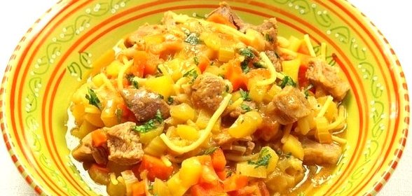 Лапша с говядиной и овощами