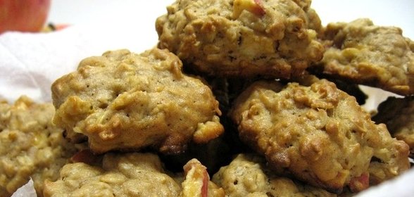 Овсяное печенье с яблоками