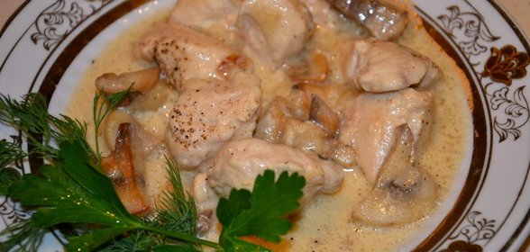 Курица с грибами в мультиварке
