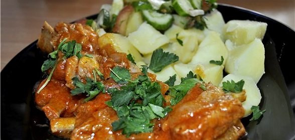 Свинина куском в мультиварке