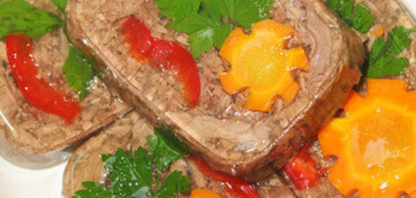 Студень говяжий (холодец)