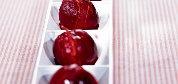 Пряные сливы в маринаде