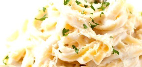 Соус альфредо с пармезаном