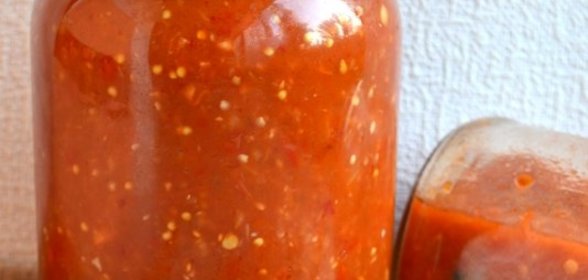 Соус томатный с яблоками и баклажанами в мультиварке (на зиму)