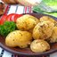 Молодой картофель тушёный со специями и сливочным маслом