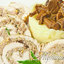 Рулет из курицы (вариант) с картофельным пюре и лисичками