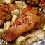 Курица под пряным маринадом, запеченная с яблоками и сельдереем