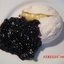Камамбер с черничным конфитюром