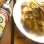 Макароны с шампиньонами под сырным соусом