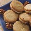 Закуска из консервированных кальмаров и зеленого горошка