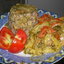 Куриные бедрышки в горшочке под сырным соусом