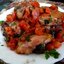 Запеченная курица с помидорами