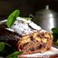 Шоколадный манник с печеньем и консервированной вишней