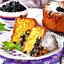 Шарлотка с черникой