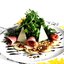 Карпаччо из груш и прошутто с рукколой и медово-горчичным соусом