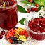 Варенье из розового крыжовника с вишнёвыми листьями